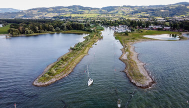 Touristische Verbindung unterbrochen: Kursschifffahrt durch Niedrigwasser ausgebremst