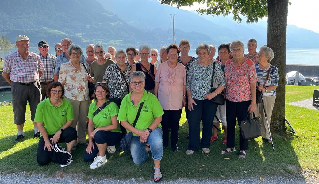 Gruppenbild Reisegruppe am Walensee