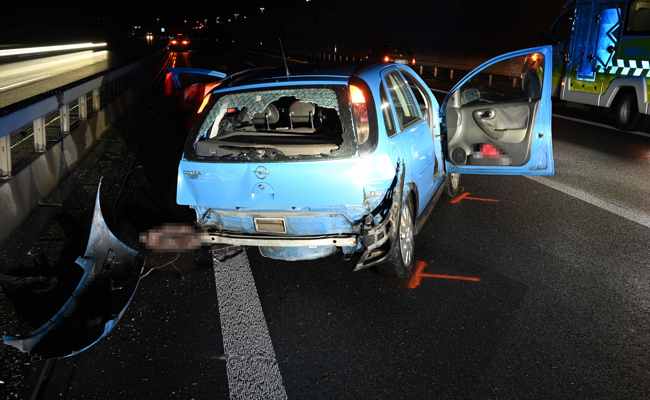 Nach Selbstunfall auf der A1: Mann unbestimmt verletzt