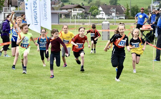 88 Kids voller Freude am Start
