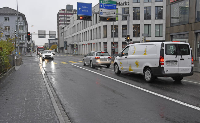Der Weg zur Arbeit wird für viele Pendler kürzer, die Umleitung ist aufgehoben