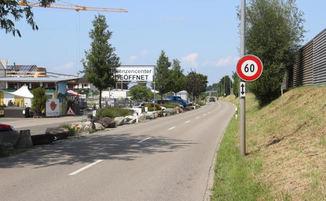Mit Tempo 153 auf  60er-Strecke