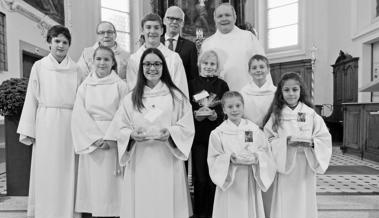 Ministranten in den Dienst am  Altar aufgenommen