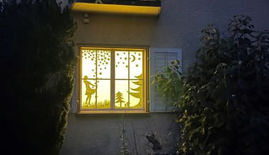 Die Tagesbetreuung feierte die Eröffnung Ihrer Adventsfenster
