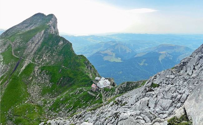 Schon seit 150 Jahren kehren Säntiswanderer in der Tierwis ein – Besuch beim Hüttenwart-Ehepaar
