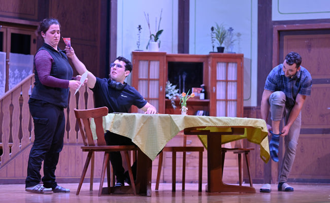 Mit der Komödie "En Stall voller Narre" zeigte die Landjugend Kamor viel Schauspieltalent