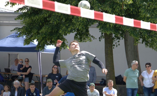 Das «Final 4» bleibt für Faustball Widnau in Reichweite