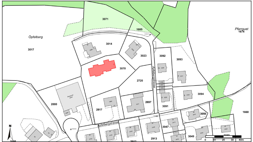 Die Petition zielt laut Gemeinderat primär auf die Verhinderung des zonenkonformen Bauprojekts (rot). Sie verdiene darum keinen Schutz. Die Petition zielt laut Gemeinderat primär auf die Verhinderung des zonenkonformen Bauprojekts (rot). Sie verdiene darum keinen Schutz.