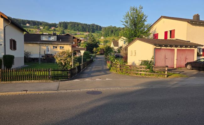 Thal erneuert Leitungen und bereitet lärmarmen Belag auf Kantonsstrasse Richtung Rheineck vor