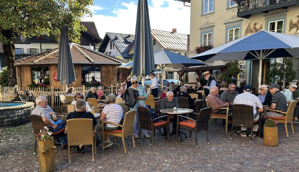 Die Atstätter Veteranen-Familie genoss die grosse Gastfreundschaft in Oberstaufen. Foto: j.
