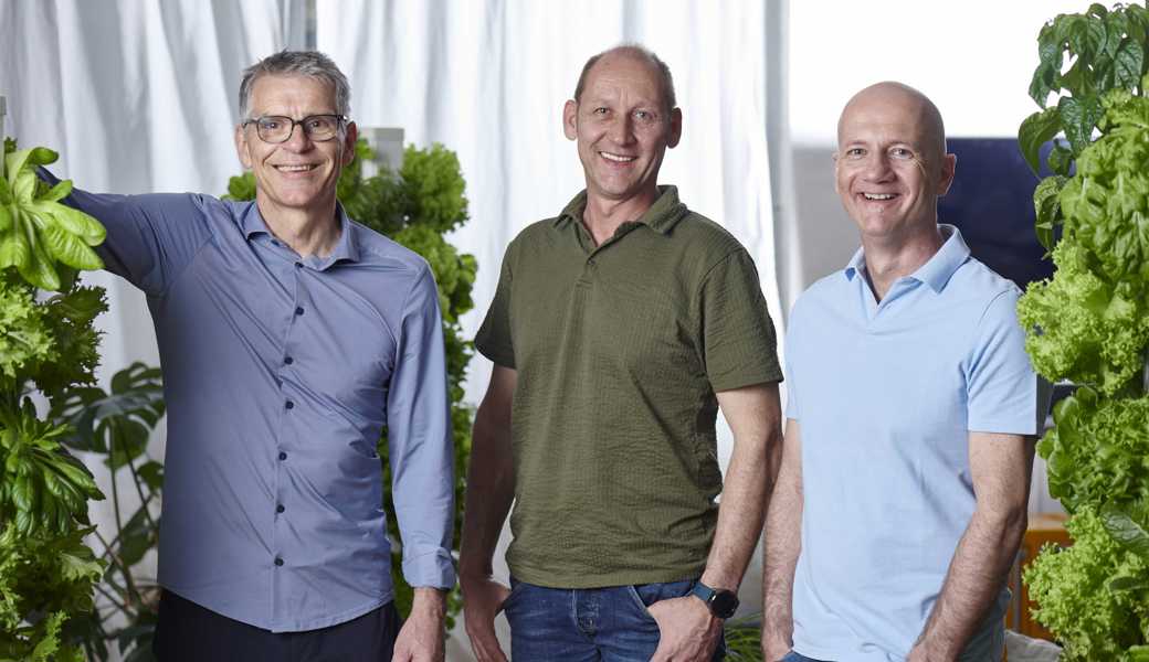 Jürg Bäuerle, Paul Oehy und Sascha Rohner möchten mit ihrem Pflanzenturm-System in Zeiten knapper werdender Ressourcen Alternativen mit Mehrwert bieten.  