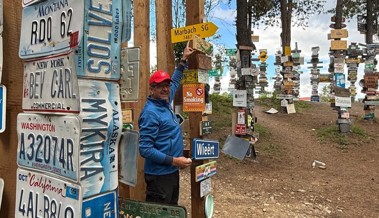 Ein Wegweiser aus Marbach steht nun am Alaska Highway im Yukon
