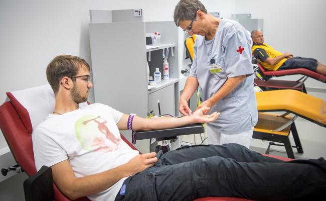 Blutspenden wird soziales Erlebnis