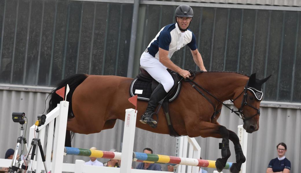 ... setzte sich knapp vor Thomas Weder (Oberriet) mit Championesse IV durch.