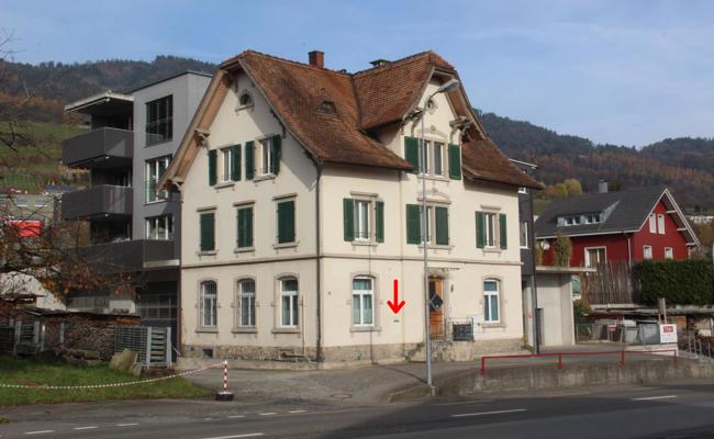 Einstiger Posteinwurf ist noch da