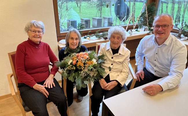 Mit Radio-Grüssen und Goethe-Zitaten: Verena Näf feierte ihren 100. Geburtstag
