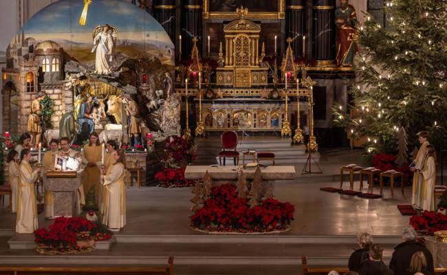 Besinnliche Christmitte in stimmungsvoller Stadtkirche