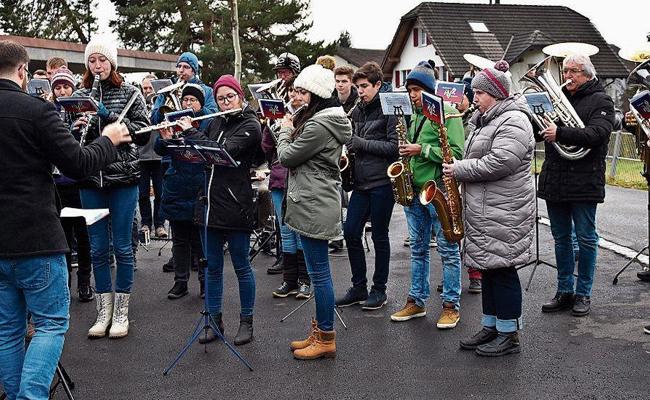Musikunterhaltungen in der Progyhalle