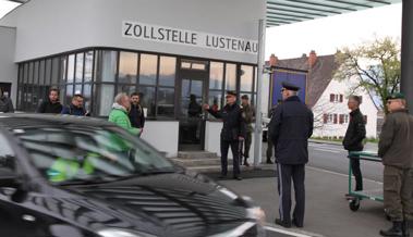 Soldaten entlasten die Polizei