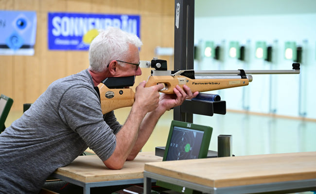 Das Team «Gnaui» zielte an der Luftgewehr-Challenge genausten