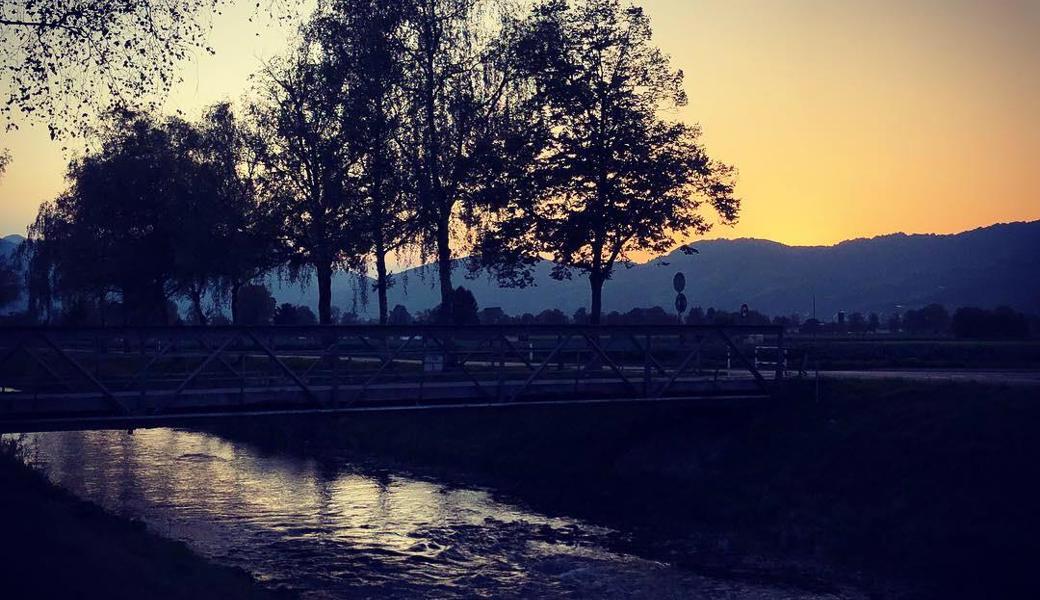 ... am Kanal überzeugte ihn die ruhige Stimmung. 