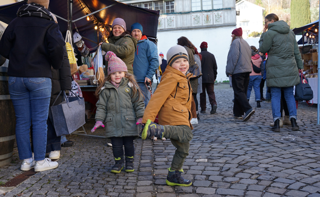«Der Schönste der Region»: Auf Besuch am Balgacher Weihnachtsmarkt