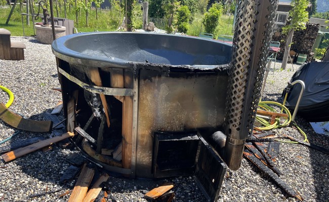 In Diepoldsau brannte ein Badefass - die Feuerwehr konnte rasch löschen