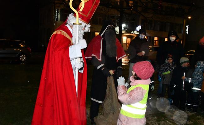 Garstiges Wetter, freundlicher Samichlaus