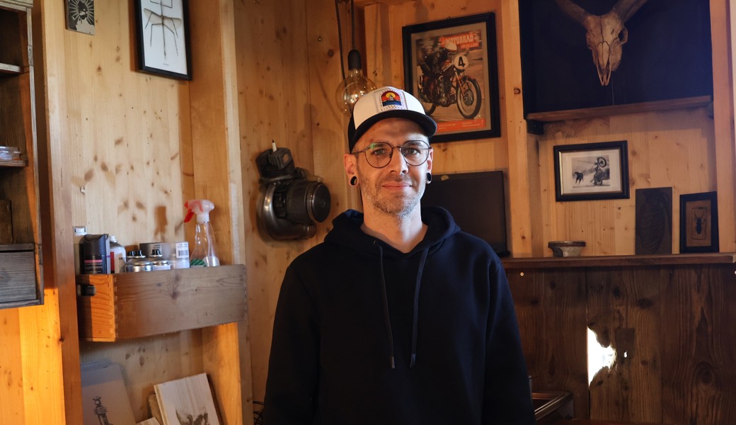 «Es gibt genug Leute, die bunte Sachen machen»: 36-Jähriger macht Kunst aus Nägeln und Schädeln