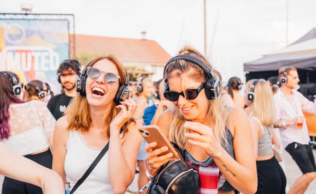 Neues Musikfestival auf der Allmend: DayDance mit Silent Disco bis Mitternacht