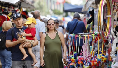 Der «Augstamarkt» erfreute sich auch dieses Jahr grosser Beliebtheit - während die Chilbi etwas zurückblieb