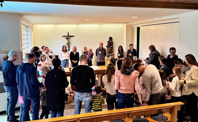 Ökumenische Kirche Kunterbunt im Frongarten