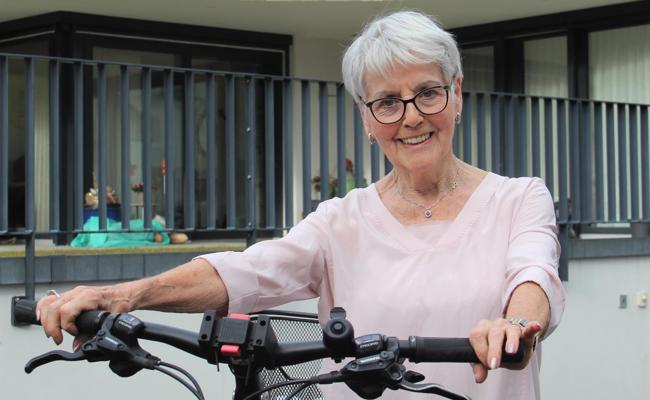 «Mängmol todmüed is Bett gfalle»