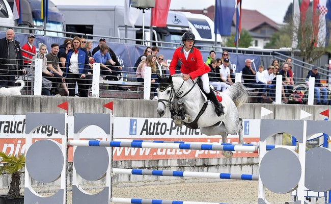 Pferdesport auf  Topniveau mit Schweizer Talenten in Oberriet