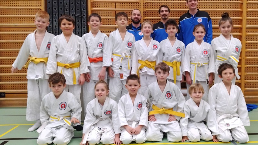 Das Rheintaler Nachwuchsteam in St.Gallen. Das Rheintaler Nachwuchsteam in St.Gallen.