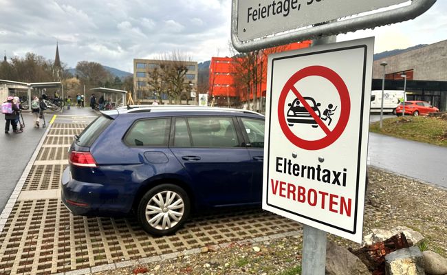Genug vom Mehrverkehr: Altstätter Schulen verbieten Elterntaxis