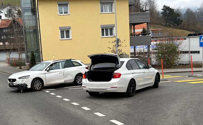 In Heiden hat es heftig gekracht - verletzt wurde dabei niemand