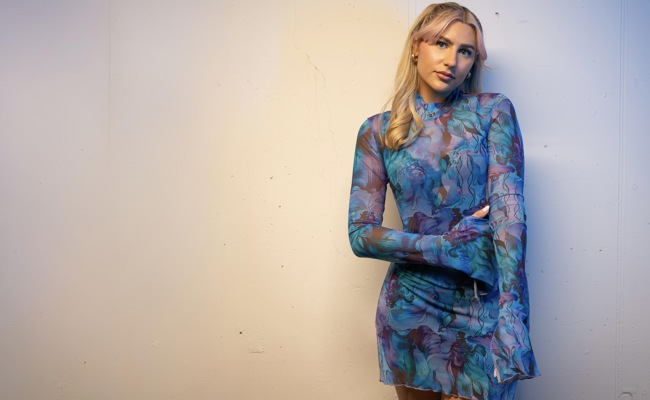 «Versiones De Amor»: Florencia Yunis' erste EP ist eine Liebeserklärung an die Liebe
