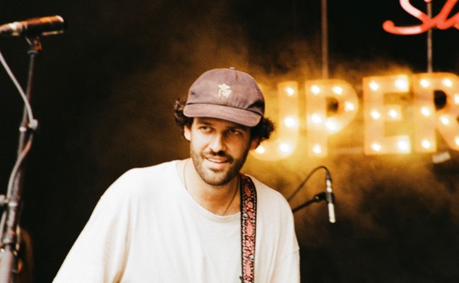 Mit Pop-up-Laden und neuem Album: So feiert Dionys Müller fünf Jahre Worries And Other Plants