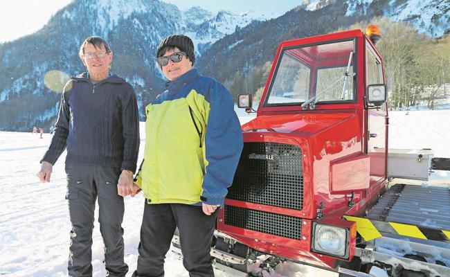 Kleine Pistenmaus glänzt wie neu
