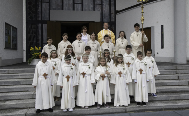 Erstkommunionkinder feierten zum Motto: «Jesus lädt uns alle ein»