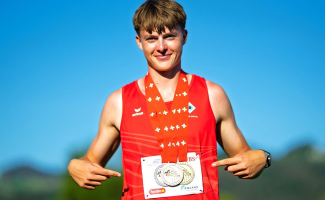 Janis Beuggert gewinnt zum siebten Mal in Serie Gold im Hochsprung