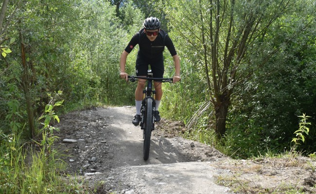 Mit dem Bike über Stock und Stein im Eichberger Kiesfang