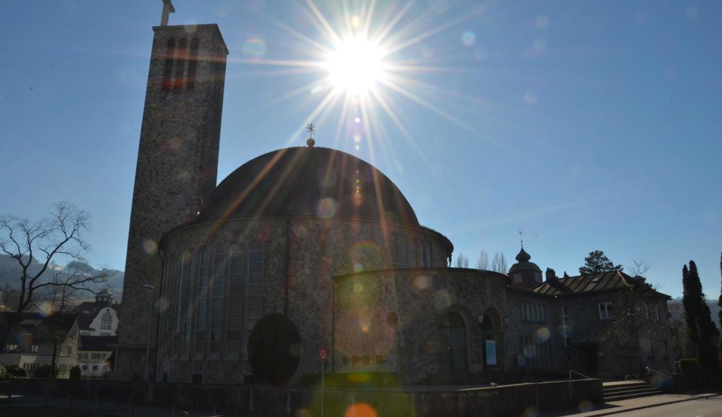 Im Gegenlicht: Das Präsidium der Katholischen Kirchgemeinde Rheineck ist nicht attraktiv. Im Gegenlicht: Das Präsidium der Katholischen Kirchgemeinde Rheineck ist nicht attraktiv.
