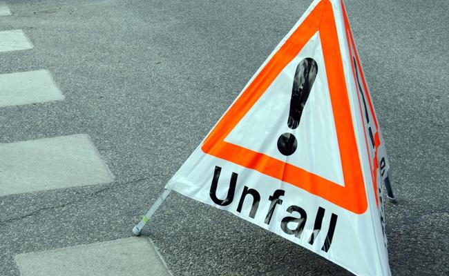 Aufprall mit Kettenreaktion