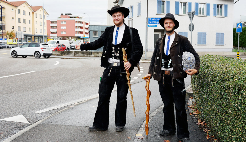 Auf der Walz durch die Welt: Zwei Schreinergesellen auf grosser Reise