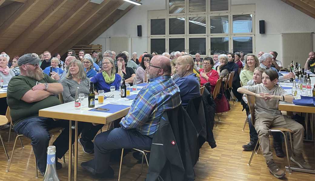 Die HV war dieses Jahr besonders gut besucht. Immerhin galt es, die Rollen fürs neue Stück zu besetzen – und die über 30 Sprechrollen gleich doppelt.