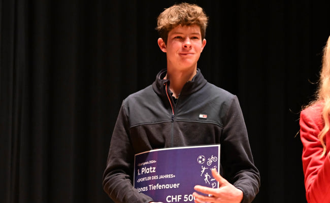 Jonas Tiefenauer hat die Spitze gemeinsam mit einem Freund erreicht