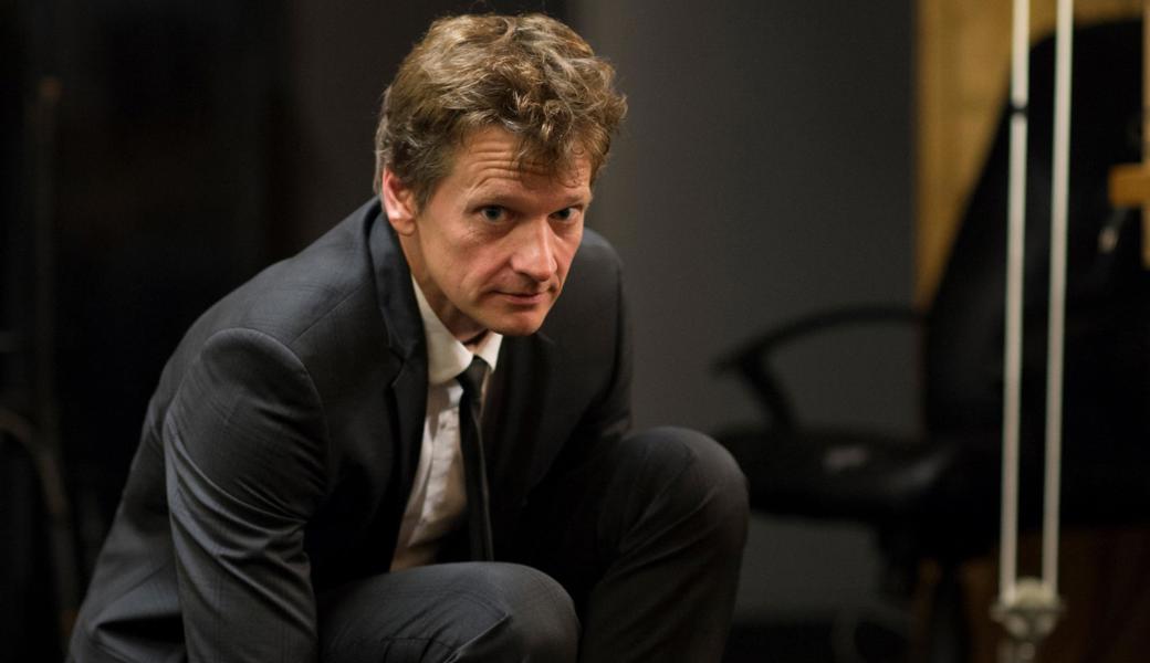 Christoph Simon macht sich bereit für das Rheintaler Publikum.  Christoph Simon macht sich bereit für das Rheintaler Publikum.