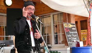 Humor statt Ernsthaftigkeit auf dem Montlinger Schwamm